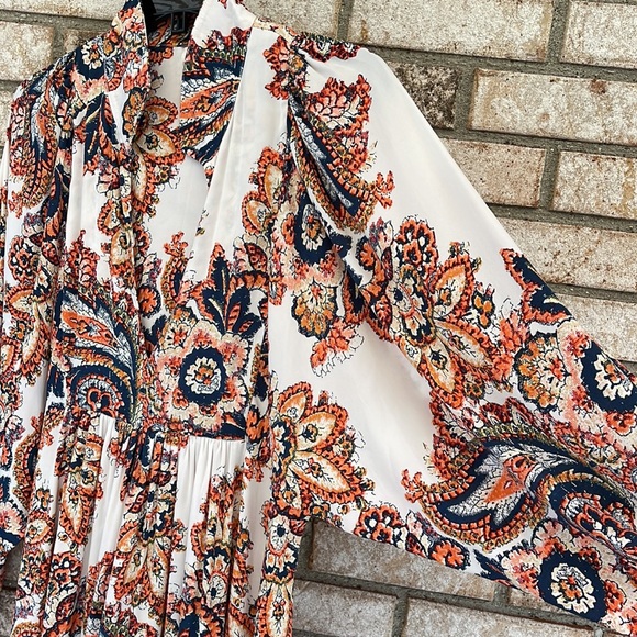 EUC Free People paisley long sleeve v neck dress size S - Picture 5 of 8